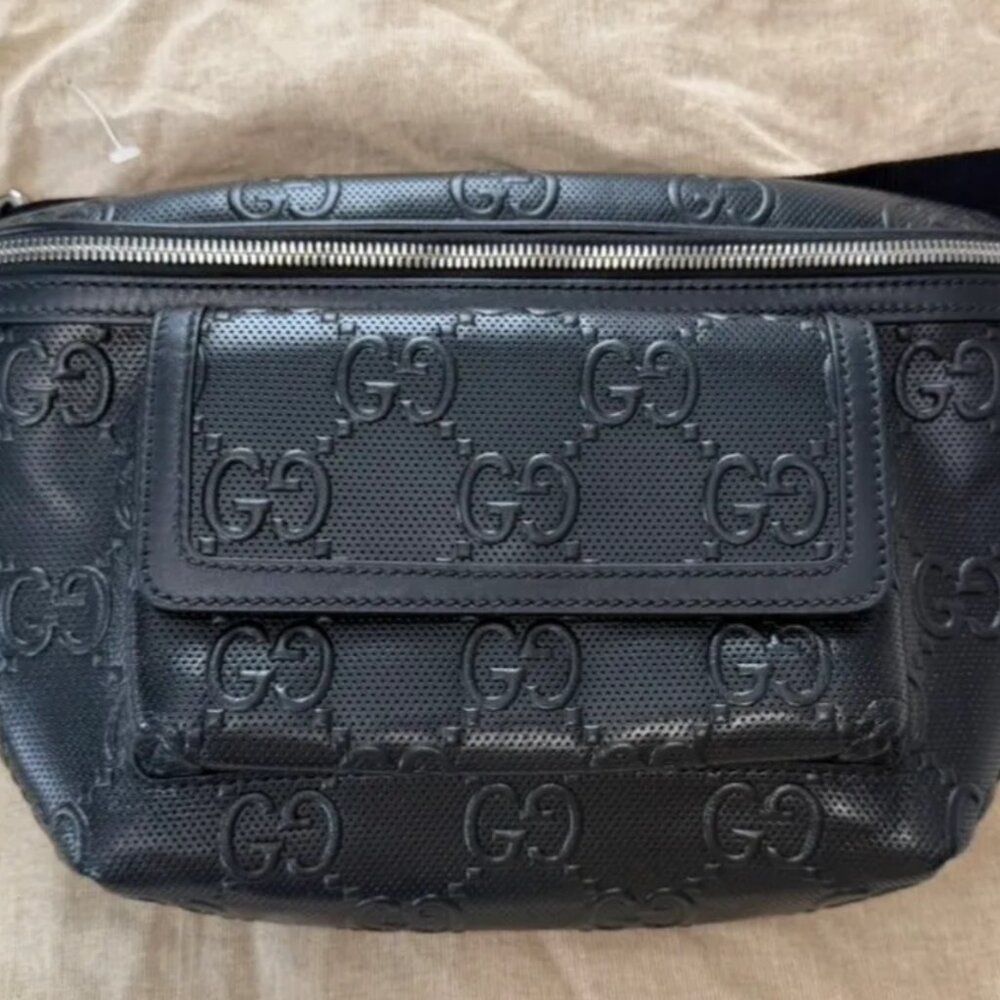 Gucci Jumbo GG Embossed black belt bag